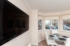 Duloch Apartments KW