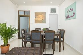 Cozy TownHouse HuaLampong