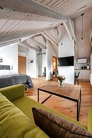 Piano Apartments