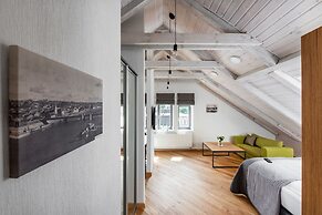 Piano Apartments