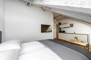 Piano Apartments