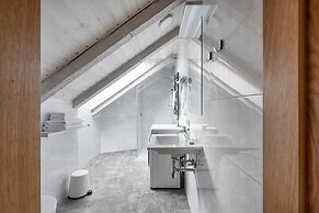 Piano Apartments