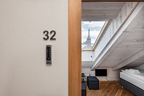 Piano Apartments
