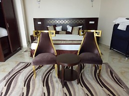 Al Mansour Palace