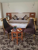 Al Mansour Palace