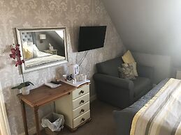 Hollies Guest House