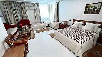 Hotel Annakhil