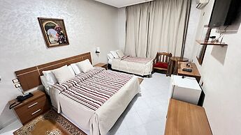 Hotel Annakhil