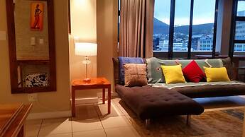 Cape Town Apartment with balcony