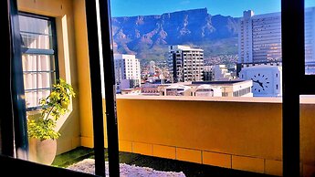Cape Town Apartment with balcony