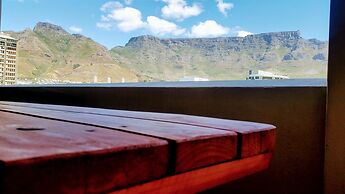 Cape Town Apartment with balcony