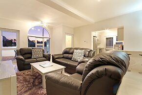 Camps Bay Beach Apartment