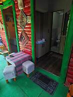 Side Tuana Garden Home