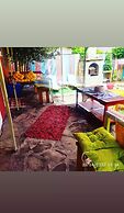 Side Tuana Garden Home