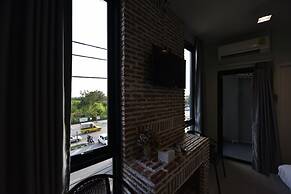 A.M.Place
