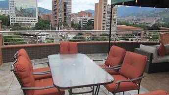 The 9's Aparta Hotel
