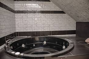 The 9's Aparta Hotel
