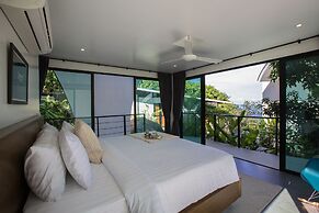 Villa Shadow