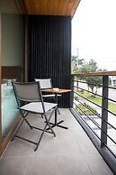 Maki Hotel