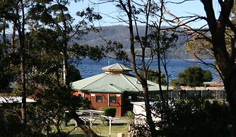 Snug Beach Cabin And Caravan Park