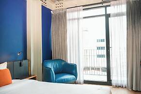 MeStyle Garage Hotel