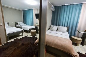 Shumak Hotel