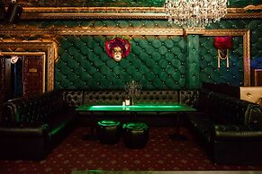 Grand Opera Hotel