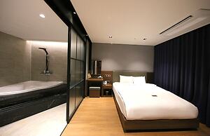 Sea Cruise Hotel
