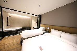 Sea Cruise Hotel