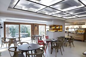 Apollon Library Suites