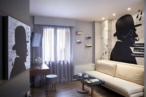Apollon Library Suites