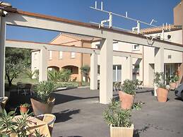 Brit Hotel Clermont L'Herault