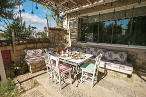 Aisem By Hire Alacati