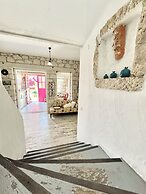 Aisem By Hire Alacati