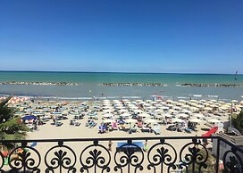 Baia Marina Hotel