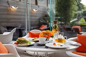 Grafit Hotel