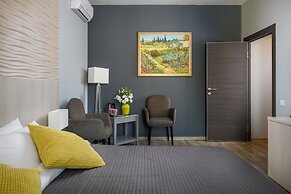 Grafit Hotel