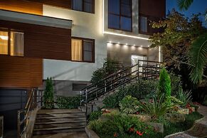 Grafit Hotel