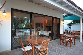 Sah Hotel