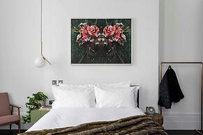 The Moorgate by Cove