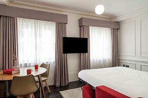 The Moorgate by Cove