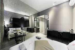 Hotel yaja wirye