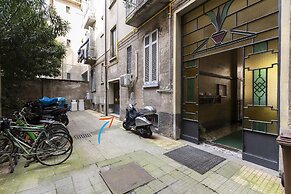 notaMi -  Titty House Crocetta