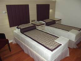 Bronze Hotel