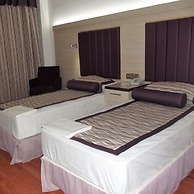 Bronze Hotel