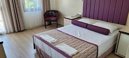 Bronze Hotel