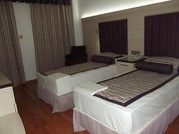 Bronze Hotel