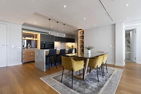 Mountain Marina Luxury Apartments