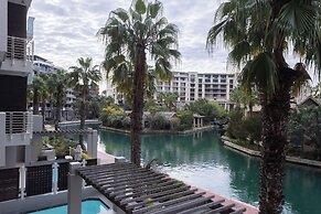 Mountain Marina Luxury Apartments