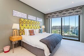 Mountain Marina Luxury Apartments